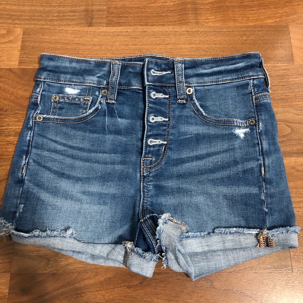 American Eagle High Rise Shortie